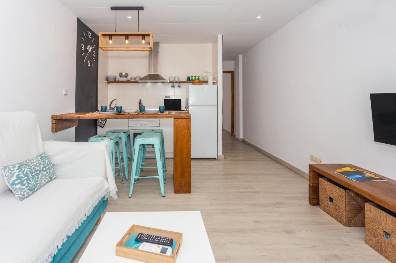 Calan Blanes Park 2adults 4children Апартаменты Кала-эн-Бланес